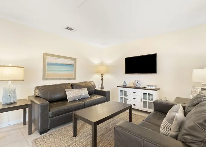 Holiday home 2br Access And Pool Gulf Shores