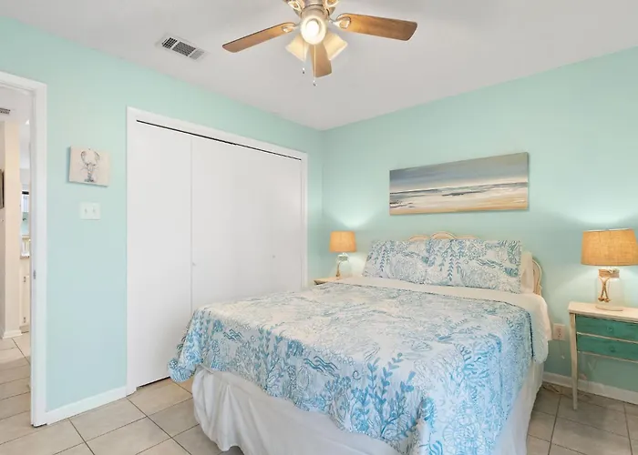 Holiday home 2br Access And Pool *