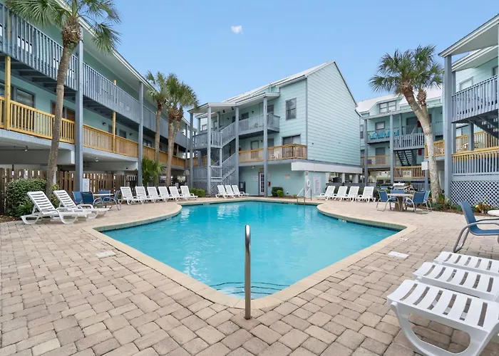 2br Access And Pool Holiday home *