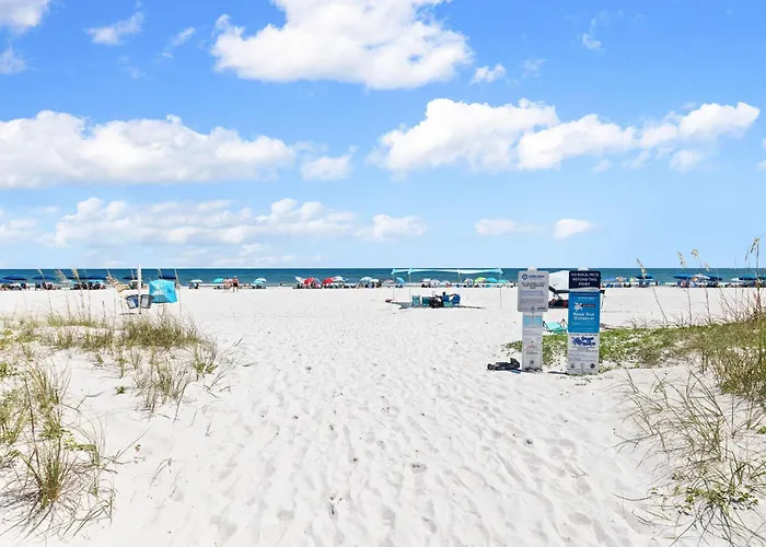 2br Access And Pool Holiday home Gulf Shores